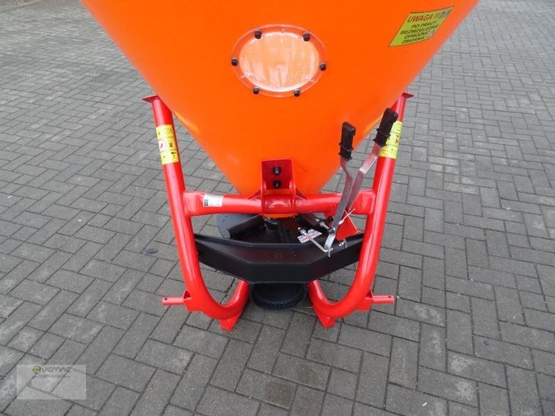 Dexwal Salzstreuer Düngerstreuer Streuer Trichterstreuer 400 Liter - Posipalnik peska/ Soli: slika 2 Dexwal Salzstreuer Düngerstreuer Streuer Trichterstreuer 400 Liter - Posipalnik peska/ Soli: slika 2