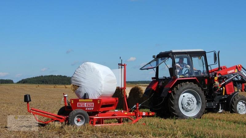 Metal-Fach Z577 Ballenwickler Rundballenwickler mit Seitenlader NEU - Ovijalnik za bale: slika 1 Metal-Fach Z577 Ballenwickler Rundballenwickler mit Seitenlader NEU - Ovijalnik za bale: slika 1