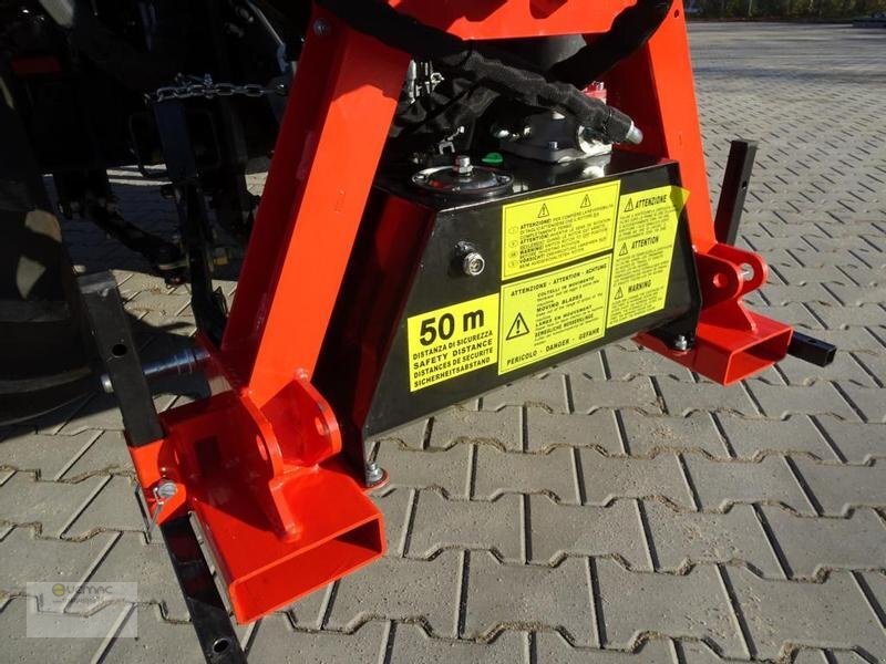 Vemac Heckenschere Boxer HSC130 130cm Astschere Mähbalken Mähwerk NEU - Mulčer na roki: slika 5 Vemac Heckenschere Boxer HSC130 130cm Astschere Mähbalken Mähwerk NEU - Mulčer na roki: slika 5