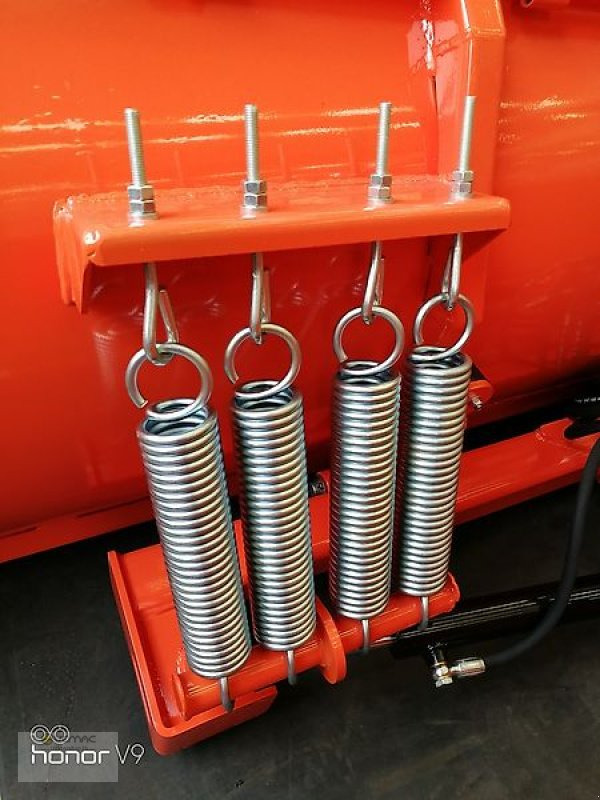 Vemac Schneeschild Geo SPFR250 250cm Schneeschieber Schneepflug NEU - Snežni plug za Komunalno/ Posebno vozilo: slika 5 Vemac Schneeschild Geo SPFR250 250cm Schneeschieber Schneepflug NEU - Snežni plug za Komunalno/ Posebno vozilo: slika 5