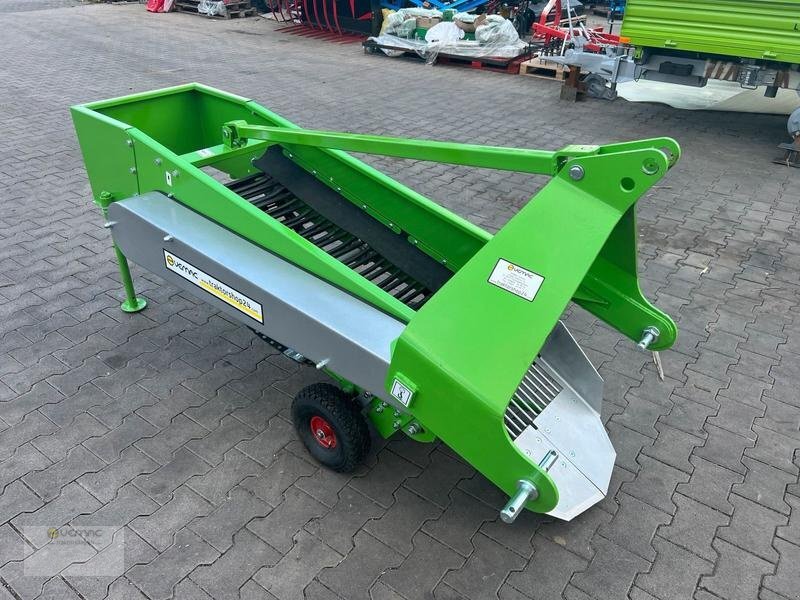 Vemac Siebkettenroder Bomet UPUS Z656 1reihig Gummi Kartoffelroder NEU - Kombajn za krompir: slika 2 Vemac Siebkettenroder Bomet UPUS Z656 1reihig Gummi Kartoffelroder NEU - Kombajn za krompir: slika 2