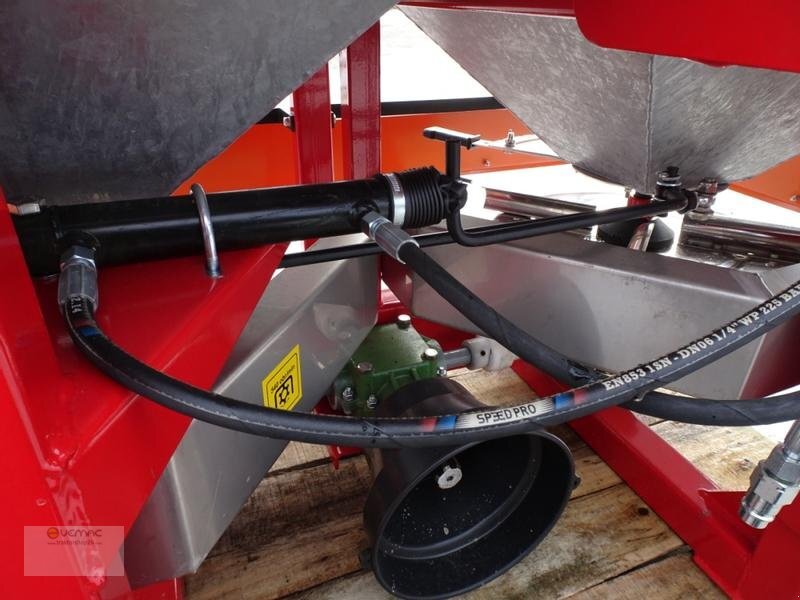 Vemac Zweischeibenstreuer 2 Scheiben Streuer Salzstreuer 1000L - Posipalnik peska/ Soli: slika 4 Vemac Zweischeibenstreuer 2 Scheiben Streuer Salzstreuer 1000L - Posipalnik peska/ Soli: slika 4