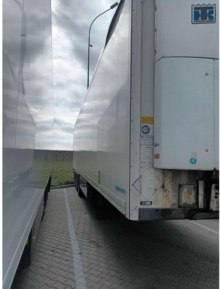 2018 Krone Double Deck Cool Liner FP 45 ThermoKing SLXi 300 - Polprikolica hladilnik: slika 3 2018 Krone Double Deck Cool Liner FP 45 ThermoKing SLXi 300 - Polprikolica hladilnik: slika 3