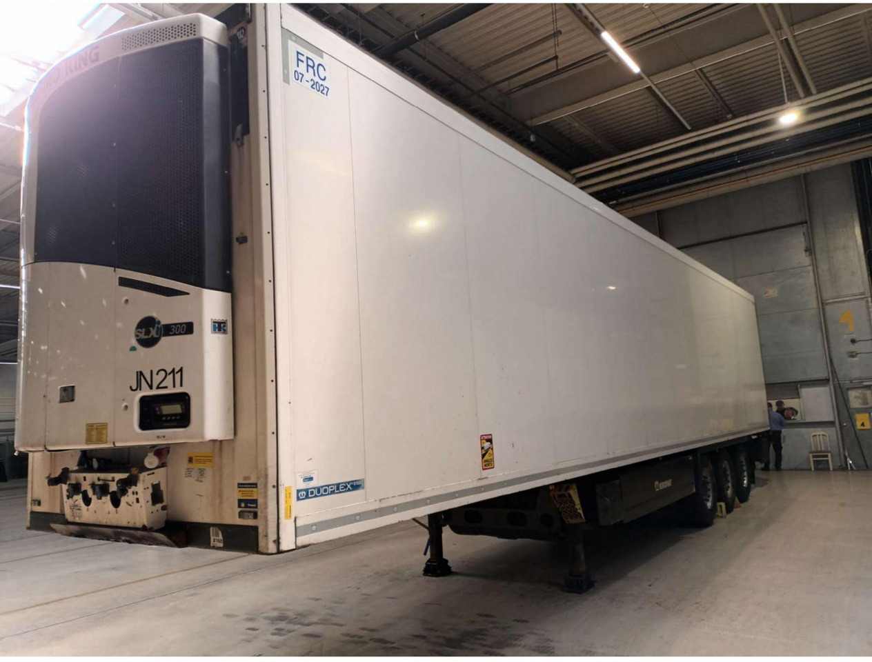 2018 Krone Double Deck Cool Liner FP 60 ThermoKing SLXi 300 Lifting Axle - Polprikolica hladilnik: slika 4 2018 Krone Double Deck Cool Liner FP 60 ThermoKing SLXi 300 Lifting Axle - Polprikolica hladilnik: slika 4