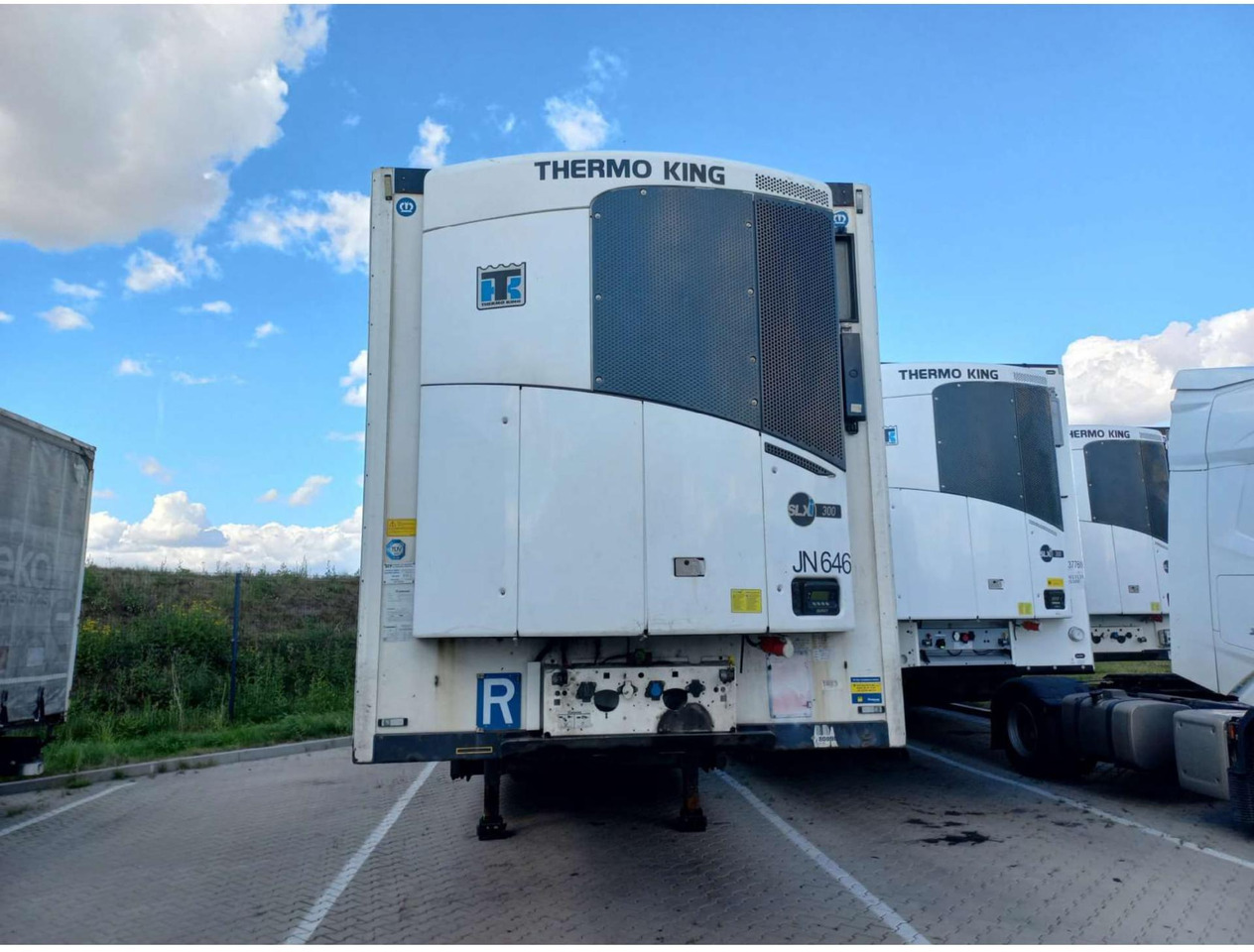 2018 Krone SDR Cool Liner FP 60 ThermoKing SLXi 300 - Polprikolica hladilnik: slika 1 2018 Krone SDR Cool Liner FP 60 ThermoKing SLXi 300 - Polprikolica hladilnik: slika 1