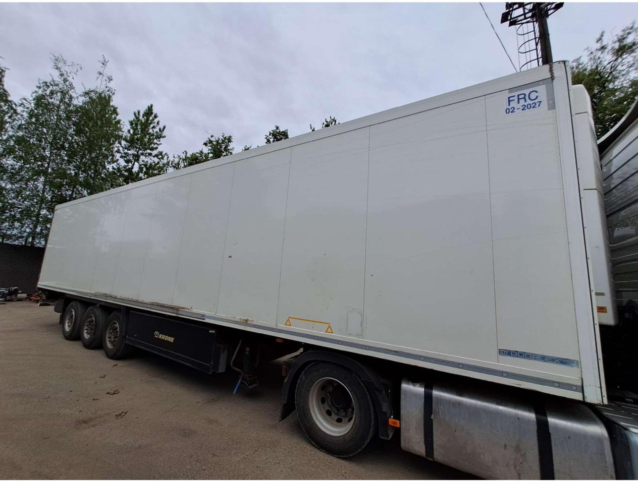 2018 Krone SDR Cool Liner FP 60 ThermoKing SLXi 300 - Polprikolica hladilnik: slika 5 2018 Krone SDR Cool Liner FP 60 ThermoKing SLXi 300 - Polprikolica hladilnik: slika 5