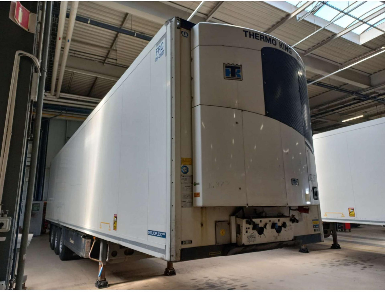 2018 Krone SDR Double Deck Cool Liner FP45 ThermoKing SLXi 300 Lifting Axle - Polprikolica hladilnik: slika 3 2018 Krone SDR Double Deck Cool Liner FP45 ThermoKing SLXi 300 Lifting Axle - Polprikolica hladilnik: slika 3