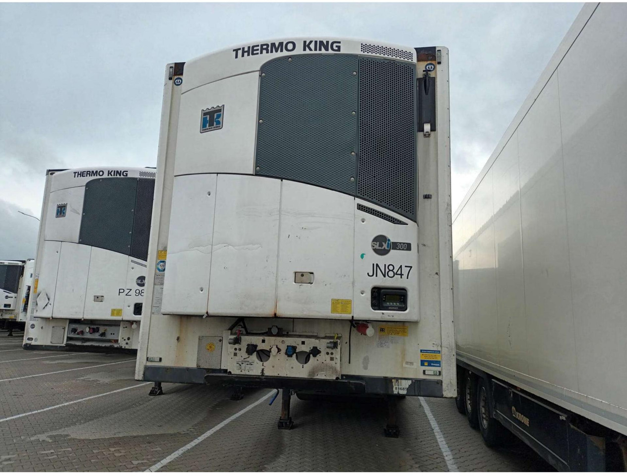 2018 Krone SDR Double Deck Cool Liner FP60 ThermoKing SLXi 300 Lifting Axle - Polprikolica hladilnik: slika 1 2018 Krone SDR Double Deck Cool Liner FP60 ThermoKing SLXi 300 Lifting Axle - Polprikolica hladilnik: slika 1