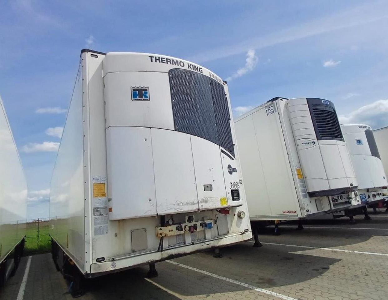 2018 Schmitz Cargobull SKO FP 45 ThermoKing SLXi 300 - Polprikolica hladilnik: slika 4 2018 Schmitz Cargobull SKO FP 45 ThermoKing SLXi 300 - Polprikolica hladilnik: slika 4