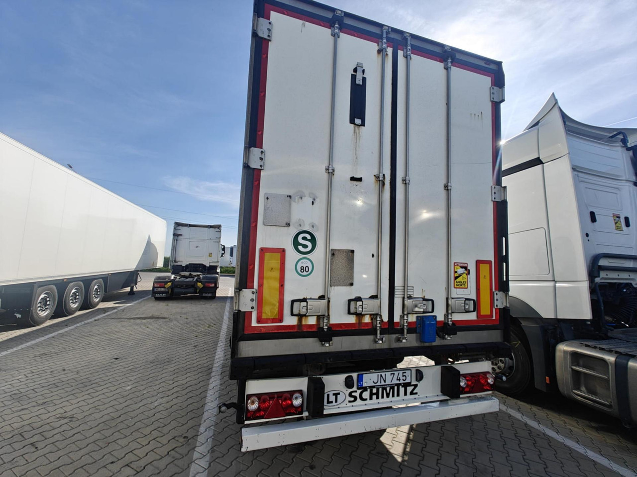 2018 Schmitz Cargobull SKO FP 45 ThermoKing SLXi 300 - Polprikolica hladilnik: slika 4 2018 Schmitz Cargobull SKO FP 45 ThermoKing SLXi 300 - Polprikolica hladilnik: slika 4