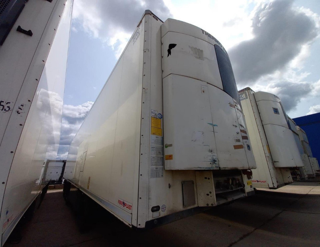 2019/2020 Schmitz Cargobull SKO FP 45 ThermoKing SLXi 300 - Polprikolica hladilnik: slika 3 2019/2020 Schmitz Cargobull SKO FP 45 ThermoKing SLXi 300 - Polprikolica hladilnik: slika 3