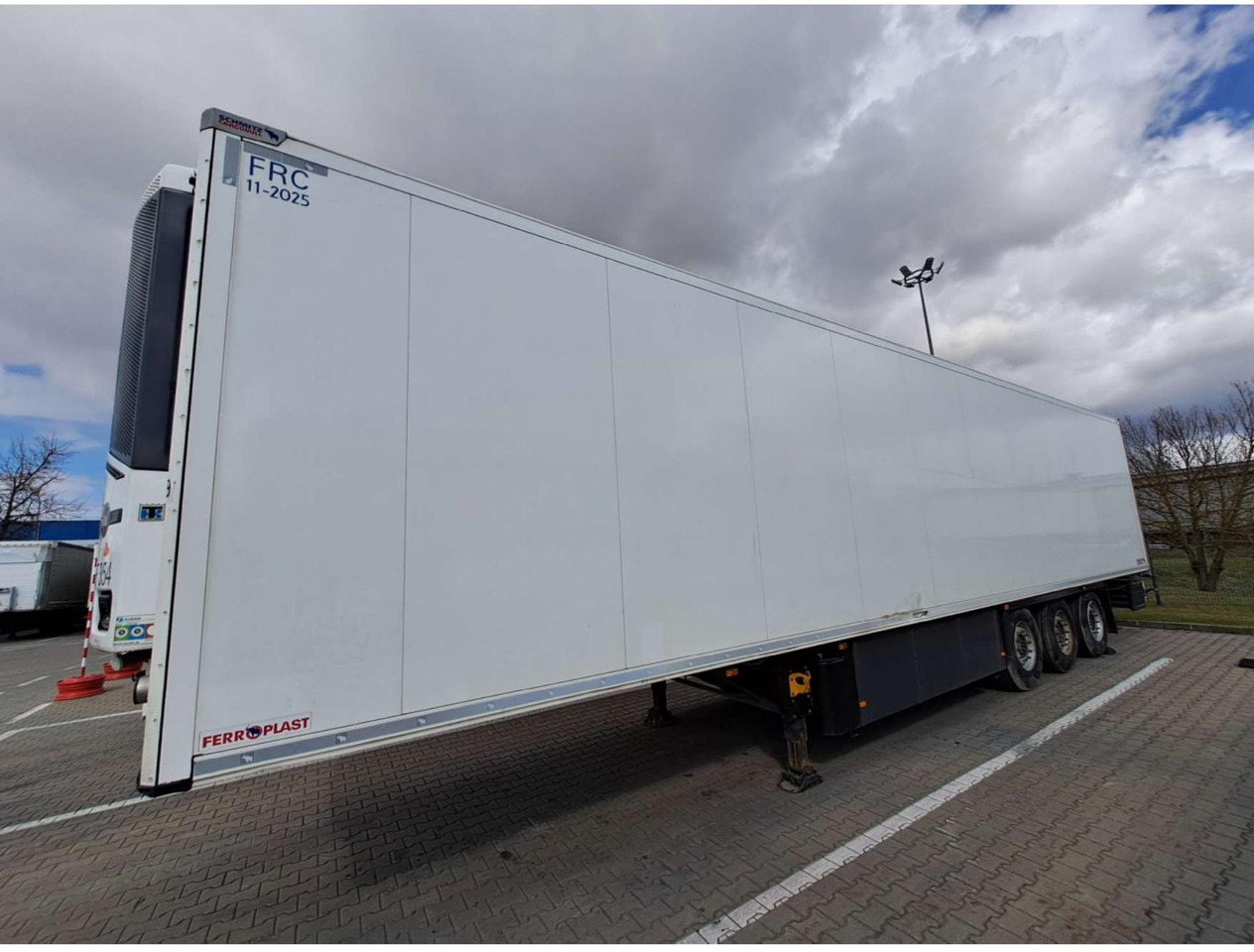 2019/2020 Schmitz Cargobull SKO FP 60 ThermoKing SLXi 300 - Polprikolica hladilnik: slika 4 2019/2020 Schmitz Cargobull SKO FP 60 ThermoKing SLXi 300 - Polprikolica hladilnik: slika 4
