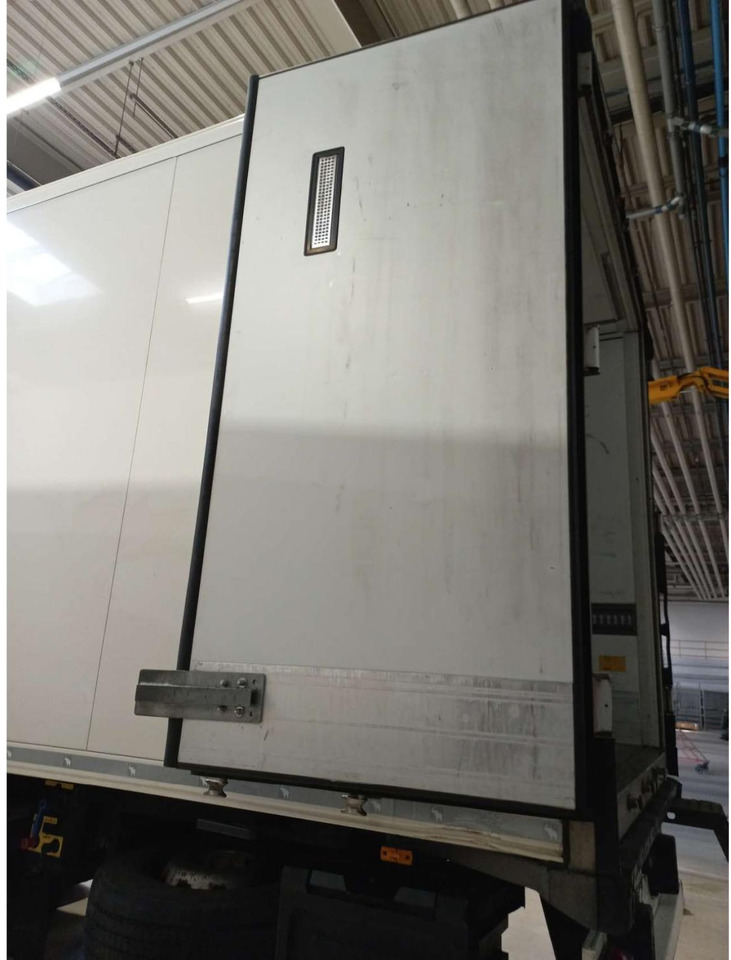 2019 Schmitz Cargobull FP 60 ThermoKing SLXi 300 - Polprikolica hladilnik: slika 5 2019 Schmitz Cargobull FP 60 ThermoKing SLXi 300 - Polprikolica hladilnik: slika 5