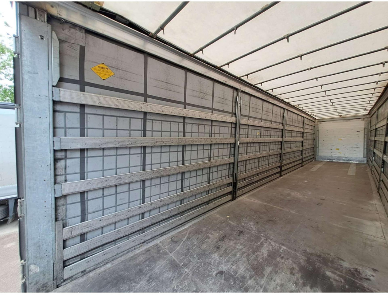 2019 Schmitz Cargobull SCS24/L Varios - Polprikolica s ponjavo: slika 4 2019 Schmitz Cargobull SCS24/L Varios - Polprikolica s ponjavo: slika 4