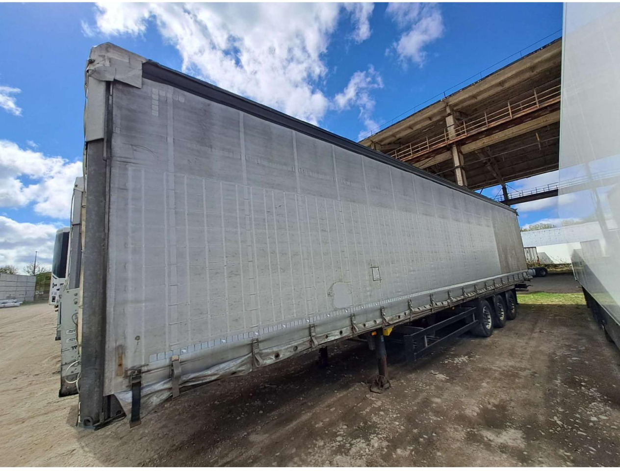 2019 Schmitz Cargobull SCS24/L Varios - Polprikolica s ponjavo: slika 4 2019 Schmitz Cargobull SCS24/L Varios - Polprikolica s ponjavo: slika 4
