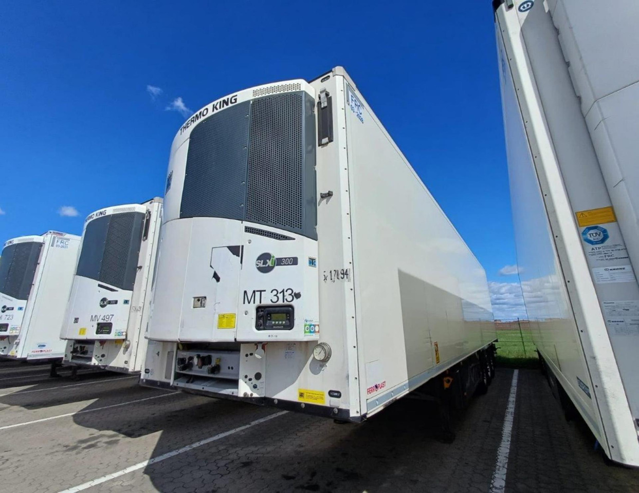 2019 Schmitz Cargobull SKO FP 45 ThermoKing SLXi 300 - Polprikolica hladilnik: slika 1 2019 Schmitz Cargobull SKO FP 45 ThermoKing SLXi 300 - Polprikolica hladilnik: slika 1