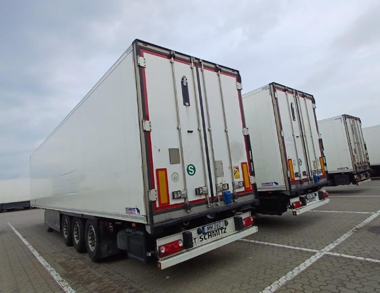2019 Schmitz Cargobull SKO FP 45 ThermoKing SLXi 300 - Polprikolica hladilnik: slika 4 2019 Schmitz Cargobull SKO FP 45 ThermoKing SLXi 300 - Polprikolica hladilnik: slika 4