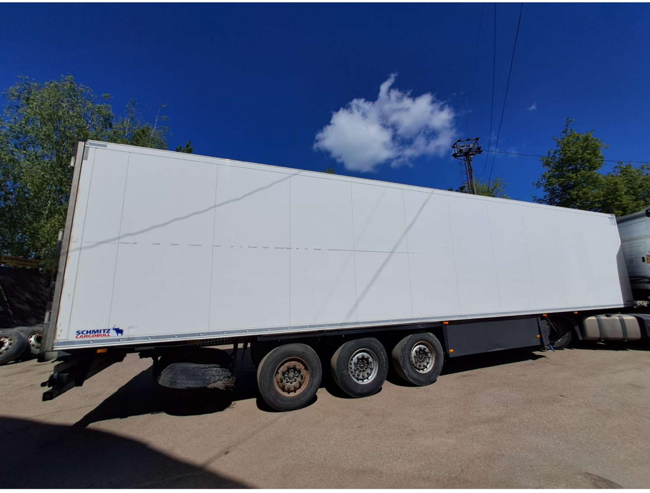 2019 Schmitz Cargobull SKO FP 60 ThermoKing SLXi 300 - Polprikolica hladilnik: slika 5 2019 Schmitz Cargobull SKO FP 60 ThermoKing SLXi 300 - Polprikolica hladilnik: slika 5