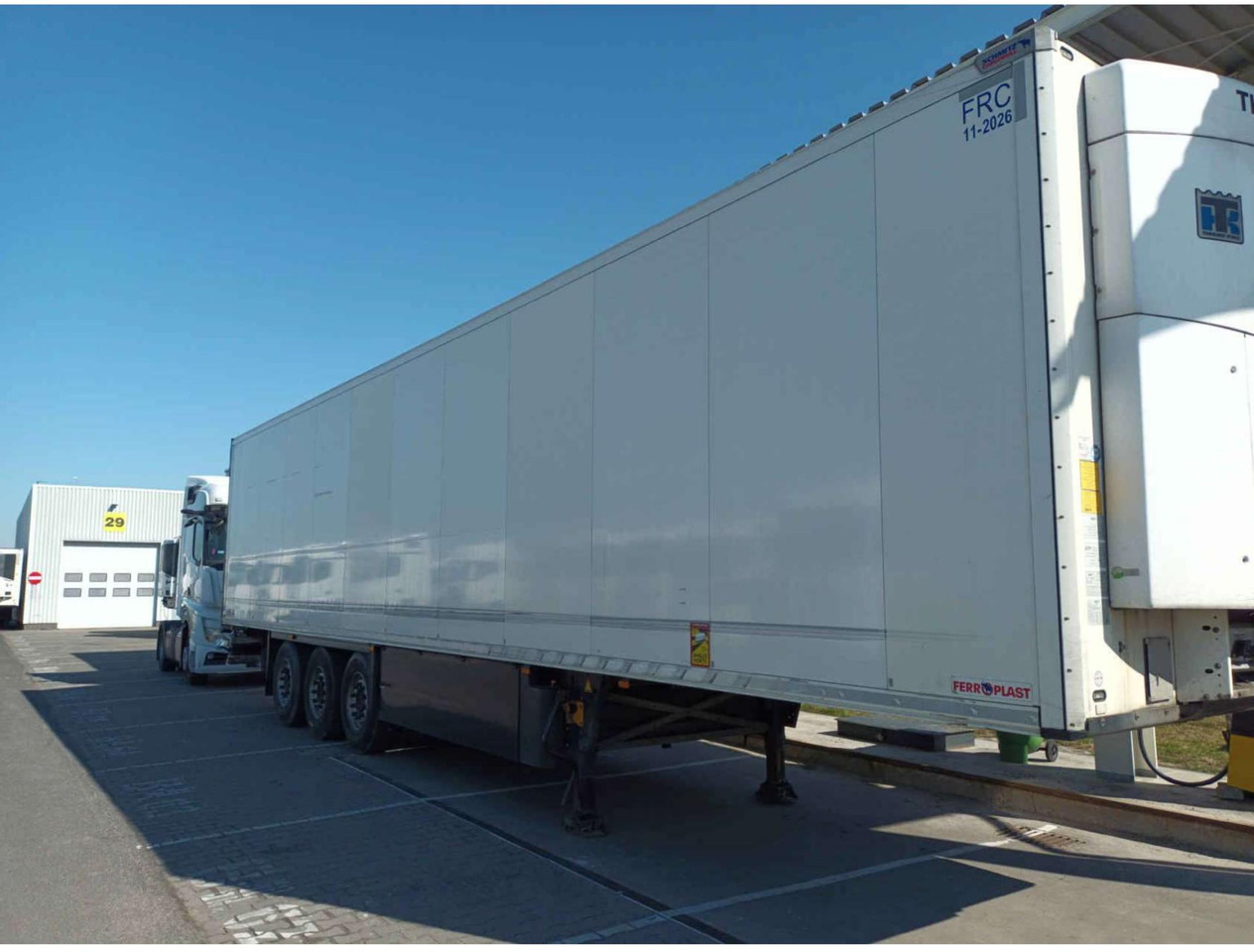 2020 Schmitz Cargobull SKO FP 60 ThermoKing SLXi 300 - Polprikolica hladilnik: slika 1 2020 Schmitz Cargobull SKO FP 60 ThermoKing SLXi 300 - Polprikolica hladilnik: slika 1