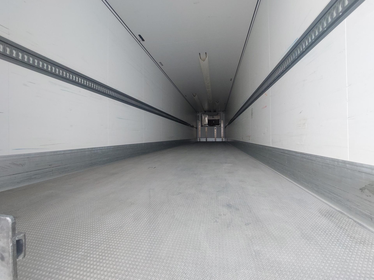 2021 Schmitz Cargobull SKO FP 60 ThermoKing SLXi 300 - Polprikolica hladilnik: slika 2 2021 Schmitz Cargobull SKO FP 60 ThermoKing SLXi 300 - Polprikolica hladilnik: slika 2