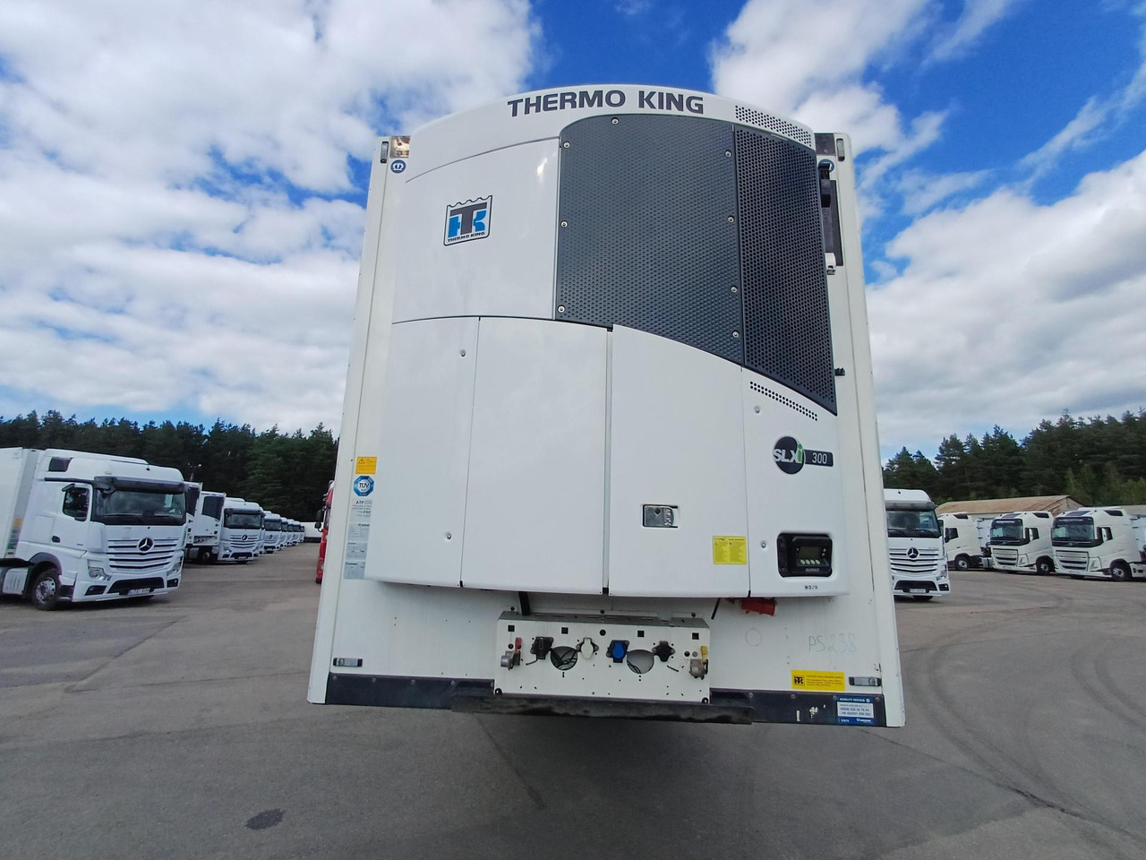 2022 Krone SDR Cool Liner FP 60 ThermoKing SLXi 300 - Polprikolica hladilnik: slika 1 2022 Krone SDR Cool Liner FP 60 ThermoKing SLXi 300 - Polprikolica hladilnik: slika 1