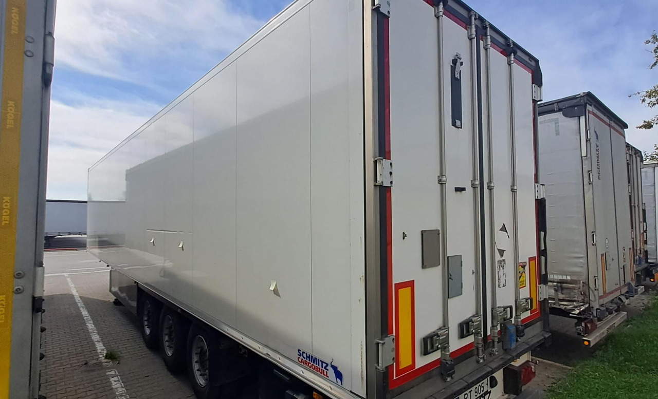 2022 Schmitz Cargobull SKO FP 60 ThermoKing SLXi 300 - Polprikolica hladilnik: slika 2 2022 Schmitz Cargobull SKO FP 60 ThermoKing SLXi 300 - Polprikolica hladilnik: slika 2