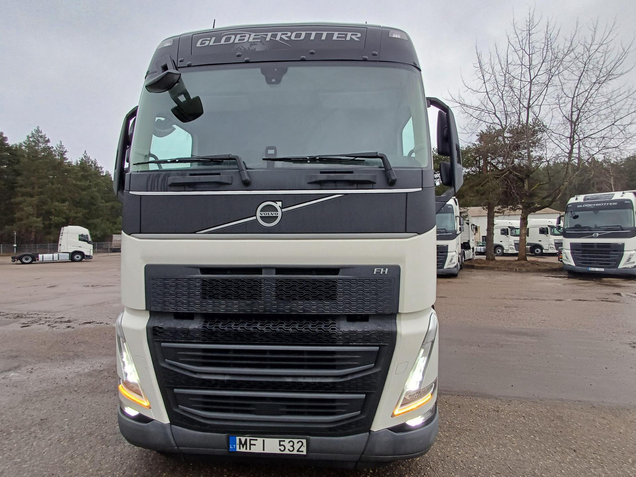 2022 Volvo FH 500 Globetrotter XL - Vlačilec: slika 1 2022 Volvo FH 500 Globetrotter XL - Vlačilec: slika 1