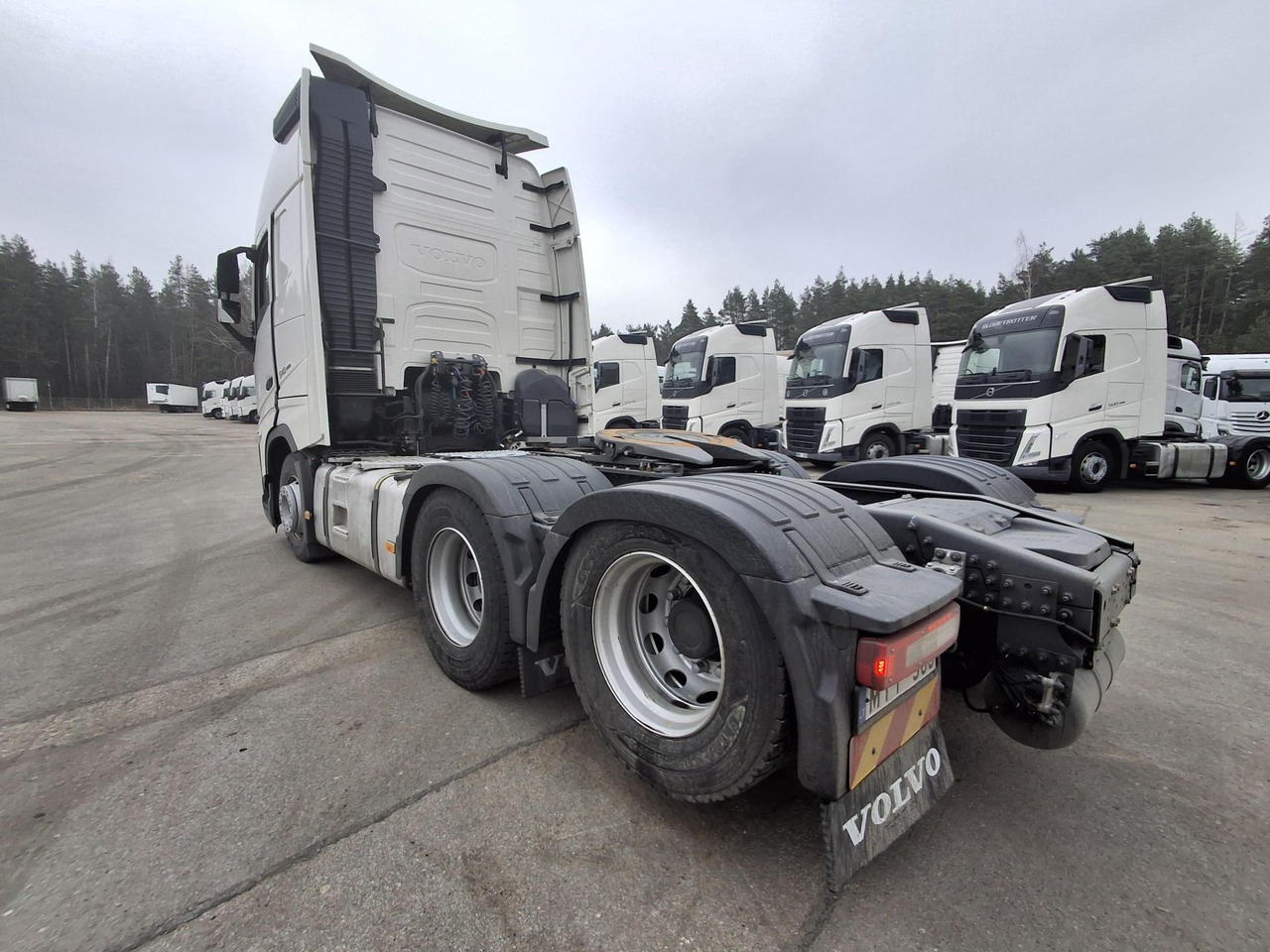 2022 Volvo FH 540 Globetrotter XL Retarder - Vlačilec: slika 2 2022 Volvo FH 540 Globetrotter XL Retarder - Vlačilec: slika 2