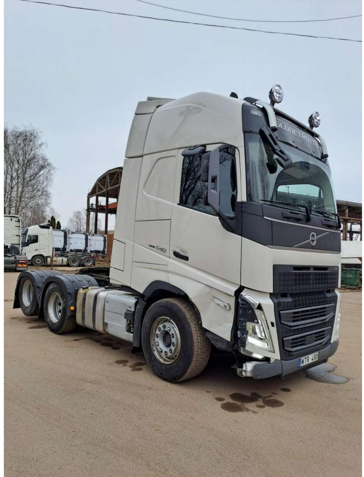2023 Volvo FH 540 Globetrotter XL Retarder - Vlačilec: slika 2 2023 Volvo FH 540 Globetrotter XL Retarder - Vlačilec: slika 2