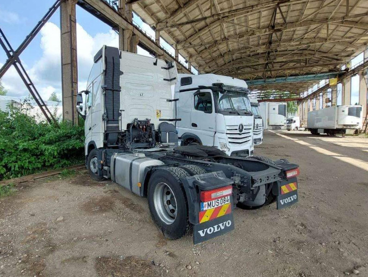 2024 Volvo FH 460 Globetrotter XL i-Save - Vlačilec: slika 5 2024 Volvo FH 460 Globetrotter XL i-Save - Vlačilec: slika 5
