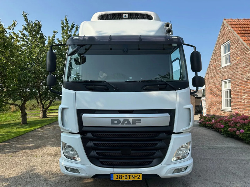 DAF CF 330 / NL TRUCK / EURO 6 / THERMOKING T-1200R / TAIL LIFT + DOORS - Tovornjak hladilnik: slika 2 DAF CF 330 / NL TRUCK / EURO 6 / THERMOKING T-1200R / TAIL LIFT + DOORS - Tovornjak hladilnik: slika 2