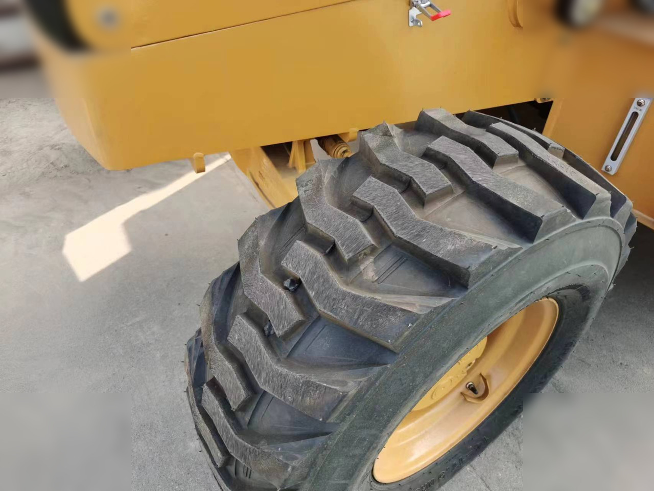 CATERPILLAR 420F - Bager nakladalec: slika 5 CATERPILLAR 420F - Bager nakladalec: slika 5