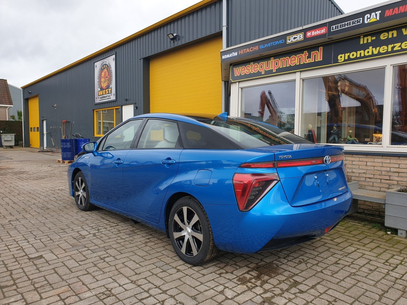 Toyota Mirai - Limuzina: slika 3 Toyota Mirai - Limuzina: slika 3