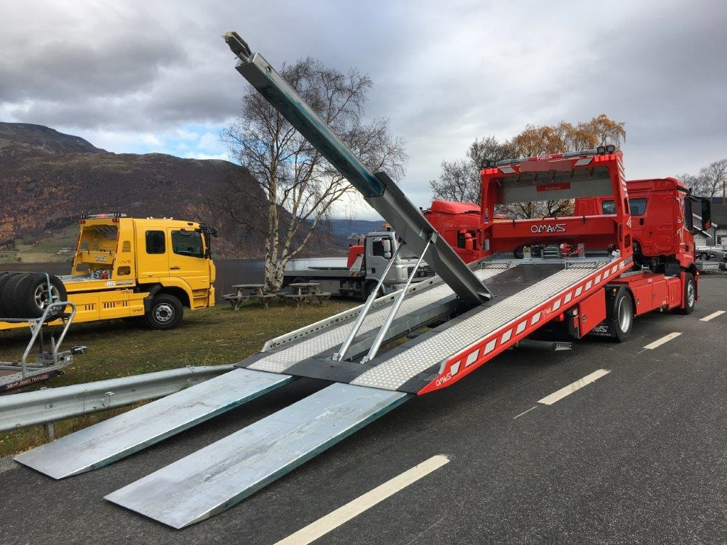 Mercedes-Benz ANTOS 1835 4x2 Omars 2x Winch Brille Load 8T - Vlečno vozilo: slika 2 Mercedes-Benz ANTOS 1835 4x2 Omars 2x Winch Brille Load 8T - Vlečno vozilo: slika 2