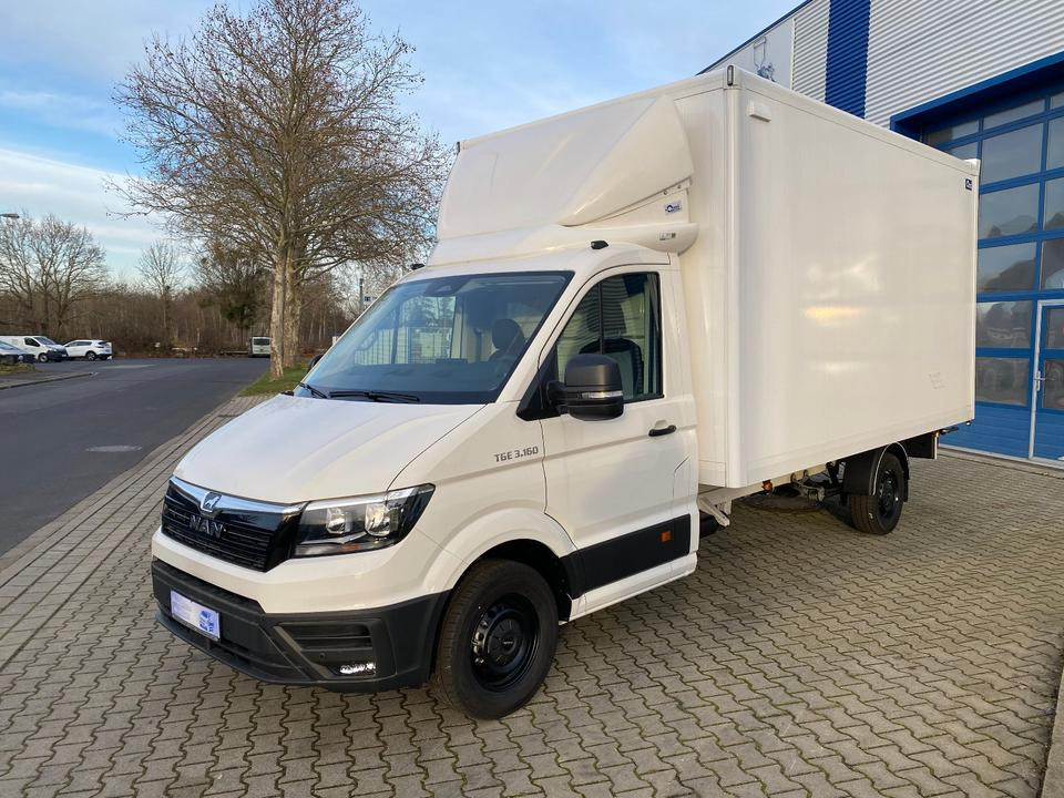 MAN TGE 3.160 Next Level Blyss Kofferaufbau Lang *INKL.19% MWST*HECKANTRIEB*AHK*PDC*TEMPO *UVM*SOFORT VERFÜGBAR!* - Dostavno vozilo z zabojnikom: slika 4 MAN TGE 3.160 Next Level Blyss Kofferaufbau Lang *INKL.19% MWST*HECKANTRIEB*AHK*PDC*TEMPO *UVM*SOFORT VERFÜGBAR!* - Dostavno vozilo z zabojnikom: slika 4