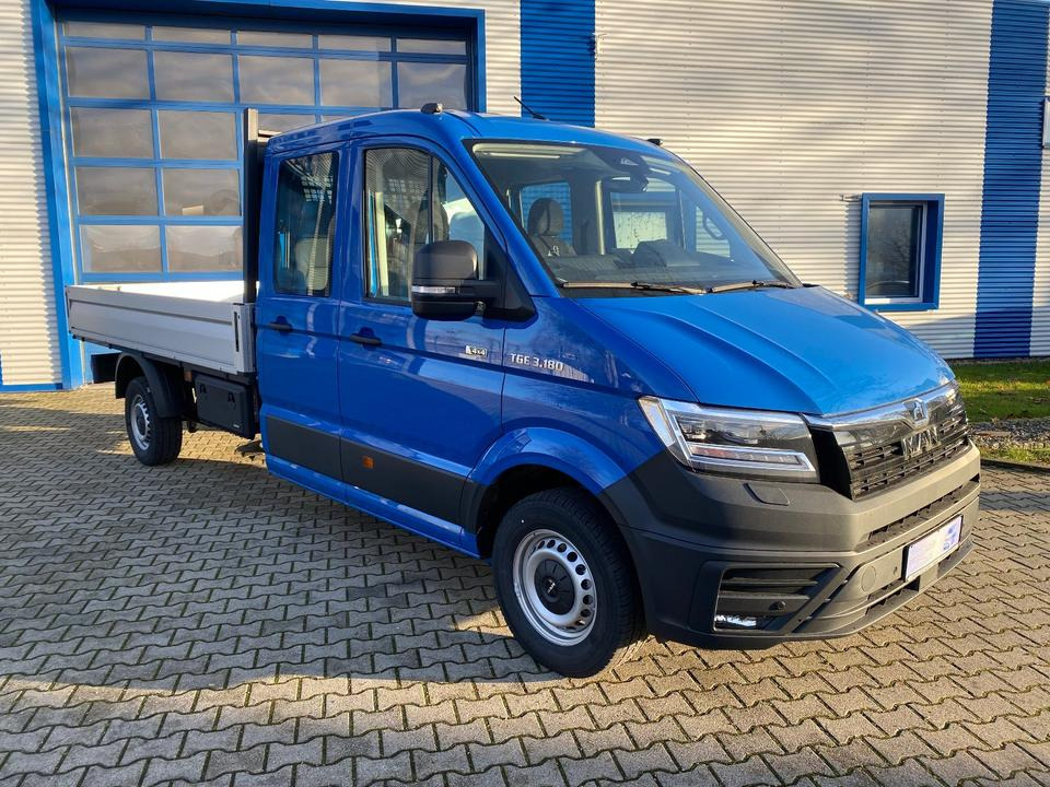 MAN TGE 3.180 4x4 Doka Pritsche Lang *INKL.19% MWT* AUTOMATIK*LED*CAM*AHK*TEMPO*STANDHZG*UVM* - Dostavno vozilo s kesonom, Dostavno vozilo z dvojno kabino: slika 2 MAN TGE 3.180 4x4 Doka Pritsche Lang *INKL.19% MWT* AUTOMATIK*LED*CAM*AHK*TEMPO*STANDHZG*UVM* - Dostavno vozilo s kesonom, Dostavno vozilo z dvojno kabino: slika 2