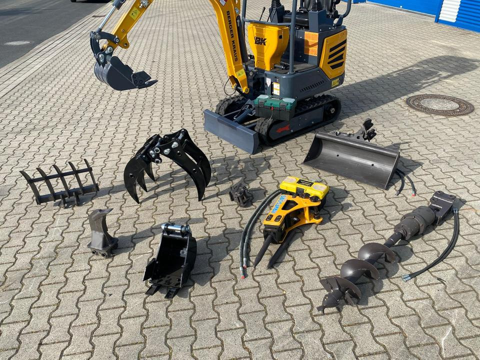 Minibagger BK1250JS + Zubehör *INKL.19% MWST*KUBOTA*BERGER KRAUS*JOYSTICK*SOFORT!* - Mini bager: slika 3 Minibagger BK1250JS + Zubehör *INKL.19% MWST*KUBOTA*BERGER KRAUS*JOYSTICK*SOFORT!* - Mini bager: slika 3