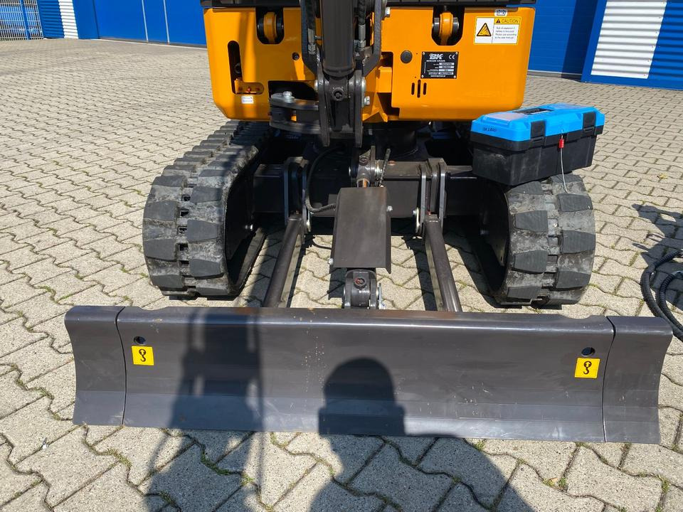 Mini bager Minibagger BK2800ASR inkl. Zubehörpaket *INKL.19% MWST*BERGER KRAUS*KUBOTA*SCHWENKARM* VERSTELLFAHRWERK*KLIMA*: slika 15