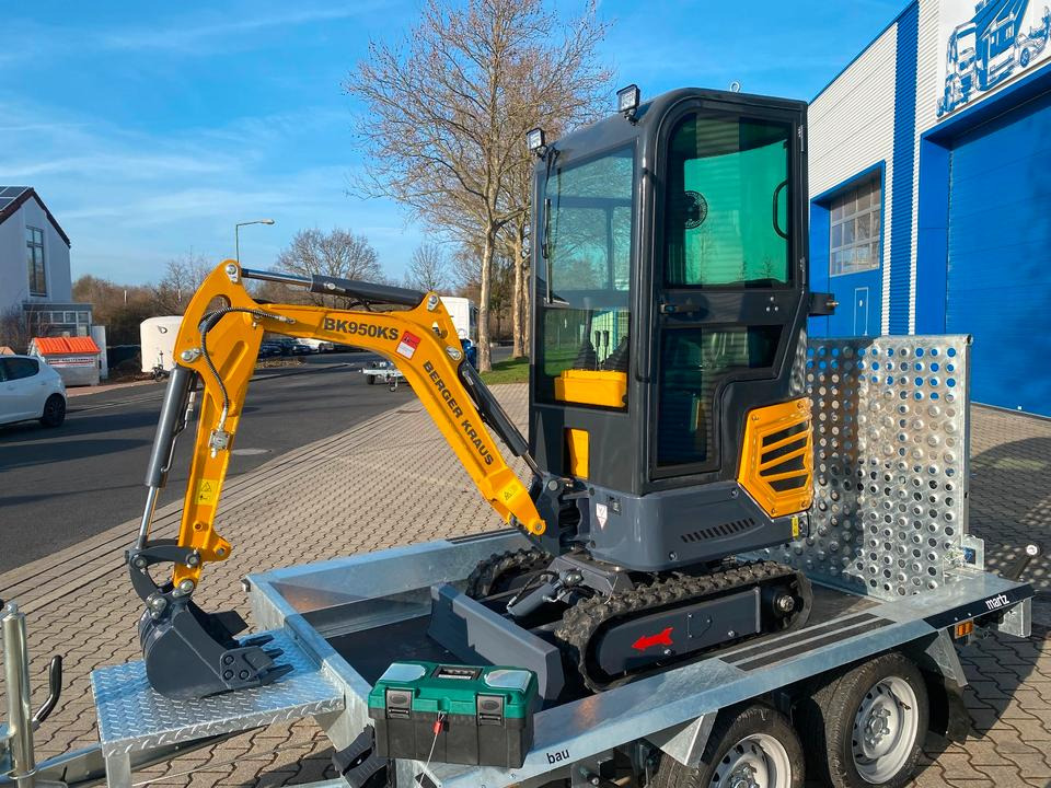 Minibagger BK950KS + Tieflader + Zubehör *INKL.19% MWST*BERGER KRAUS*KABINE*SOFORT!* - Mini bager: slika 4 Minibagger BK950KS + Tieflader + Zubehör *INKL.19% MWST*BERGER KRAUS*KABINE*SOFORT!* - Mini bager: slika 4