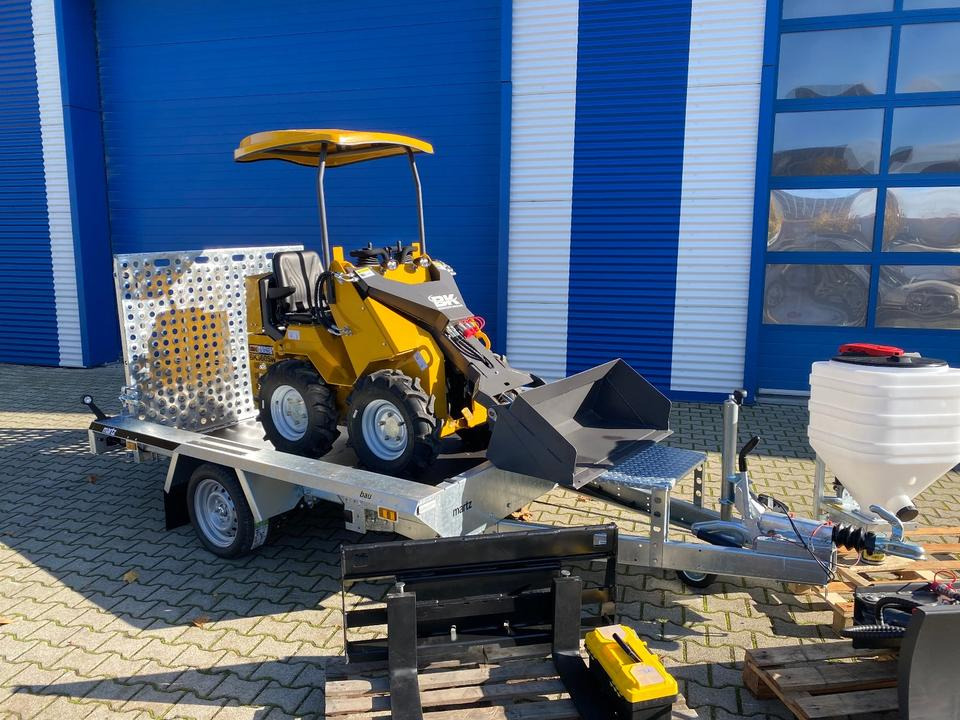 Radlader/Mini-Radlader BK360SW inkl. Tieflader und Winter-Komplettpaket *INKL.19% MWST*BERGER KRAUS*B&S MOTOR*SOFORT!* - Zgibni nakladalnik, Prikolica: slika 4 Radlader/Mini-Radlader BK360SW inkl. Tieflader und Winter-Komplettpaket *INKL.19% MWST*BERGER KRAUS*B&S MOTOR*SOFORT!* - Zgibni nakladalnik, Prikolica: slika 4