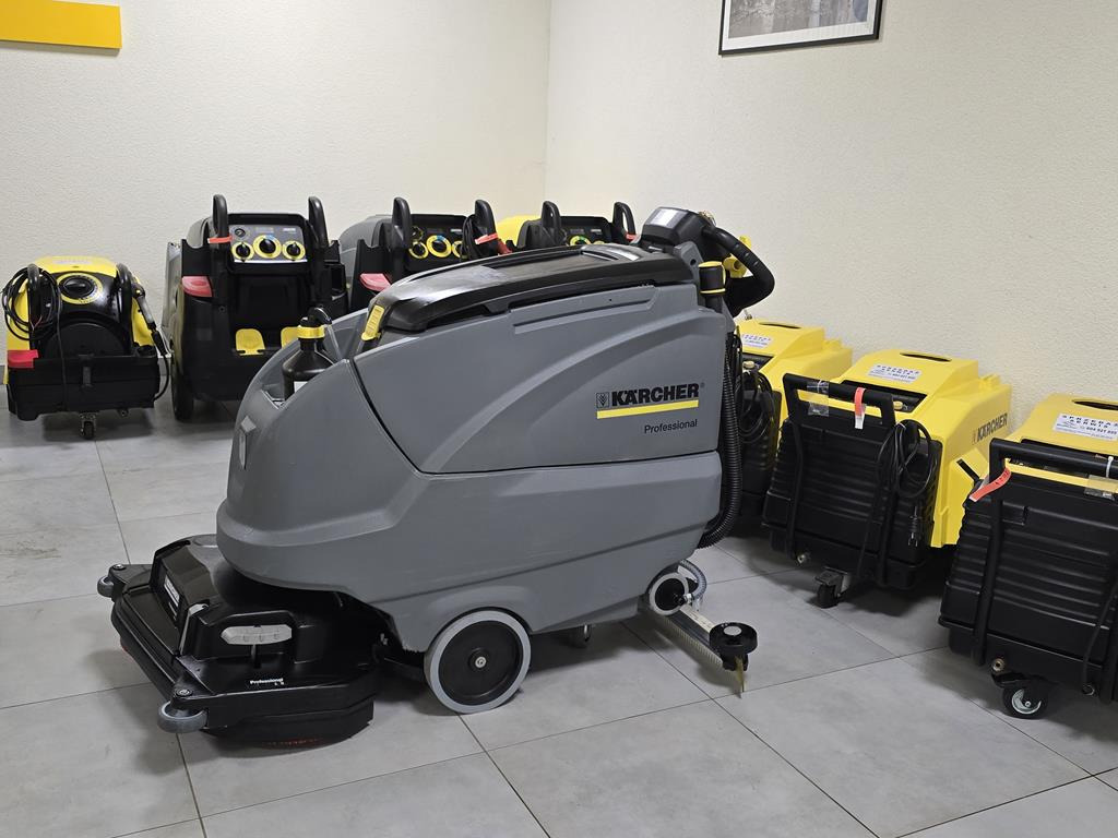 KÄRCHER B80 W + D 75 S (disk 2022 YEAR) - Kombinirani čistilni stroj: slika 2 KÄRCHER B80 W + D 75 S (disk 2022 YEAR) - Kombinirani čistilni stroj: slika 2