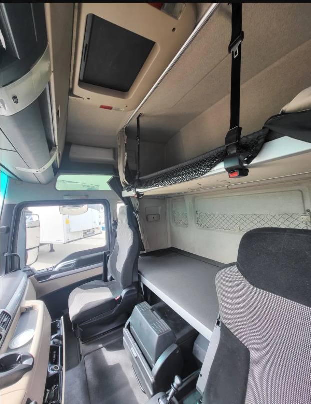 MAN TGX18.500 XXL*2xTANK*RETARDER - Vlačilec: slika 5 MAN TGX18.500 XXL*2xTANK*RETARDER - Vlačilec: slika 5