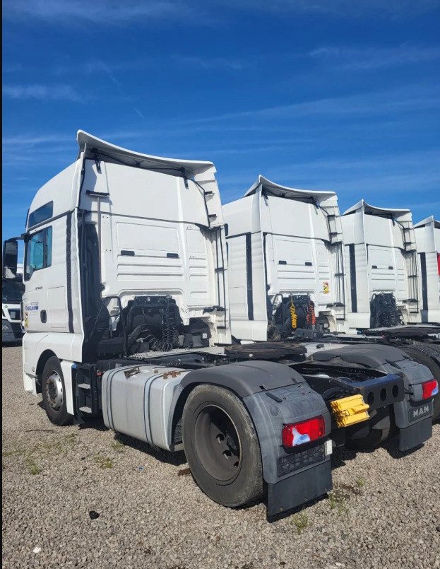 MAN TGX18.500 XXL*2xTANK*RETARDER - Vlačilec: slika 3 MAN TGX18.500 XXL*2xTANK*RETARDER - Vlačilec: slika 3