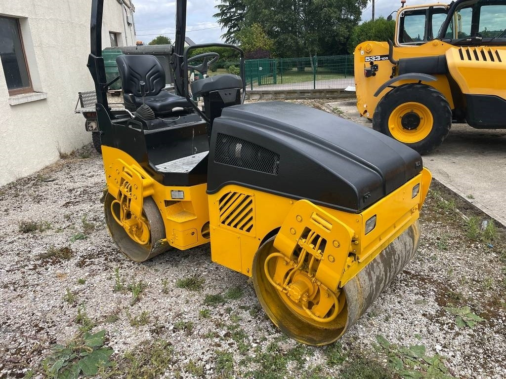 Bomag BW 120 AD-4 - Cestni valjar: slika 1 Bomag BW 120 AD-4 - Cestni valjar: slika 1