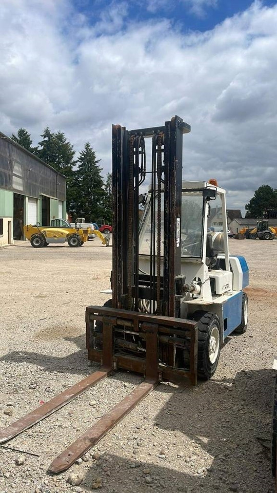 Hyster H 4.00 XL-5 - Diesel viličar: slika 1 Hyster H 4.00 XL-5 - Diesel viličar: slika 1