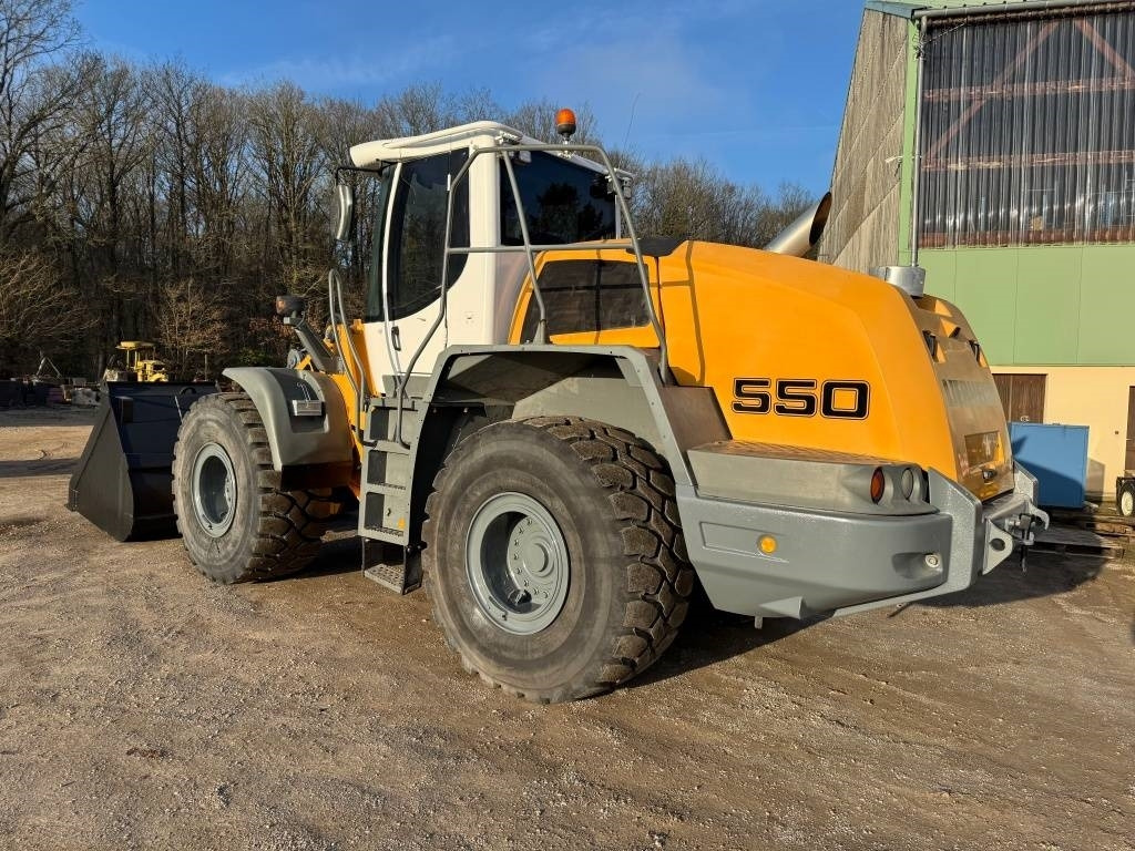 Liebherr L 550 - Kolesni nakladalec: slika 4 Liebherr L 550 - Kolesni nakladalec: slika 4