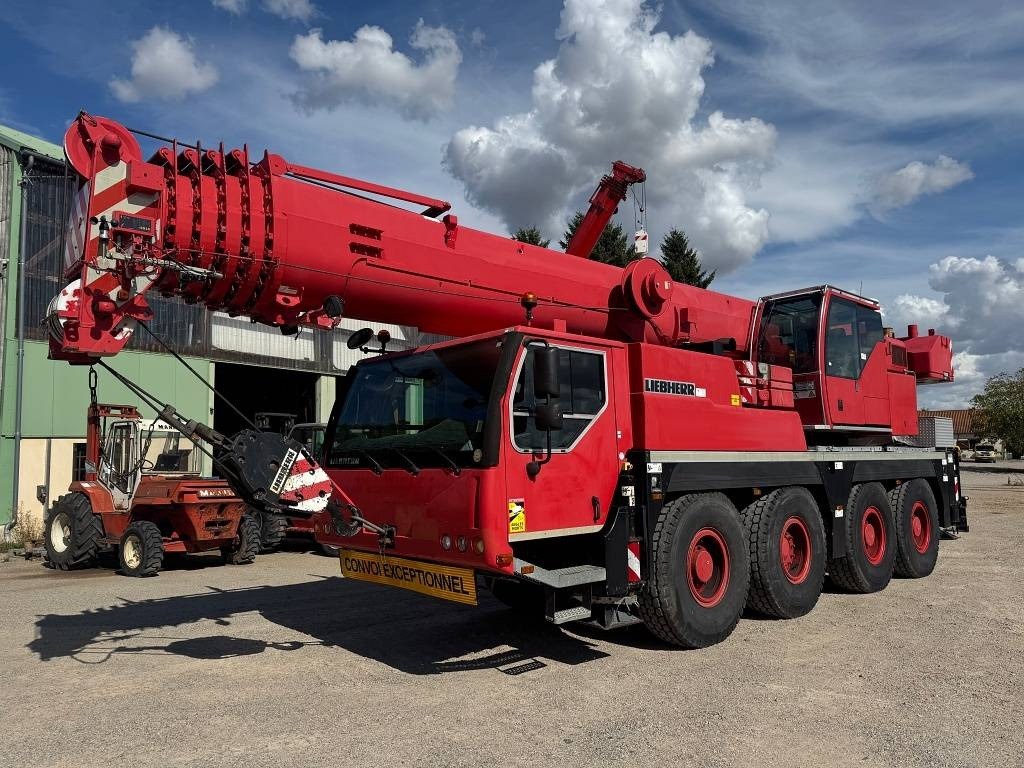 Liebherr LTM 1070-4.2 - Avtodvigalo: slika 1 Liebherr LTM 1070-4.2 - Avtodvigalo: slika 1