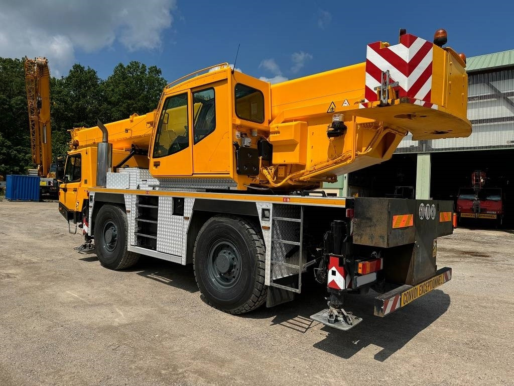 Tadano Faun ATF 40G-2 - Avtodvigalo: slika 4 Tadano Faun ATF 40G-2 - Avtodvigalo: slika 4