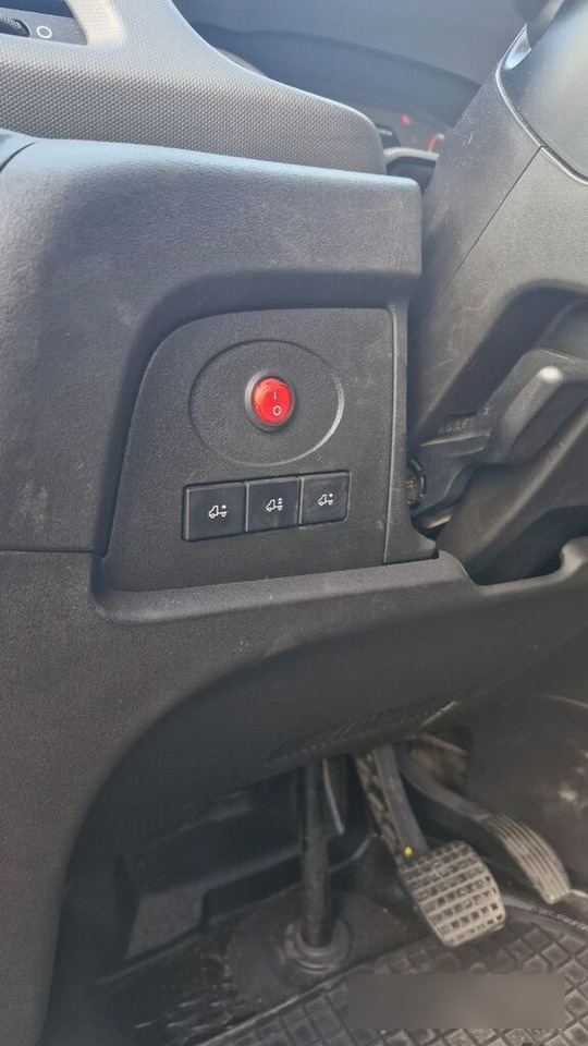 Vlečno vozilo IVECO Daily 35s18 / HIMATIC / euro6 / 35.000 euro NETTO: slika 11
