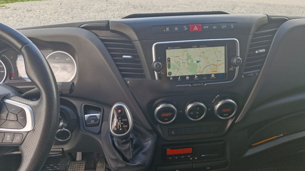 Vlečno vozilo IVECO Daily 35s18 / HIMATIC / euro6 / 35.000 euro NETTO: slika 14